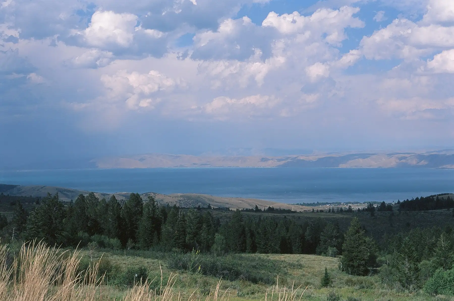 Bear Lake scenery (illustrative)